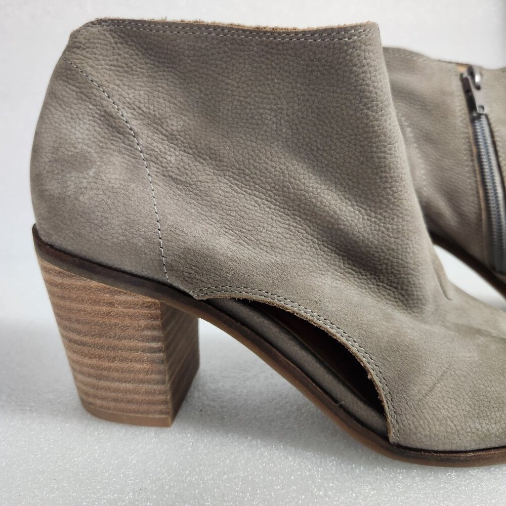 Lucky Brand Gray Leather Kasima Peep Toe Block Heel Booties 8M - Picture 6 of 14